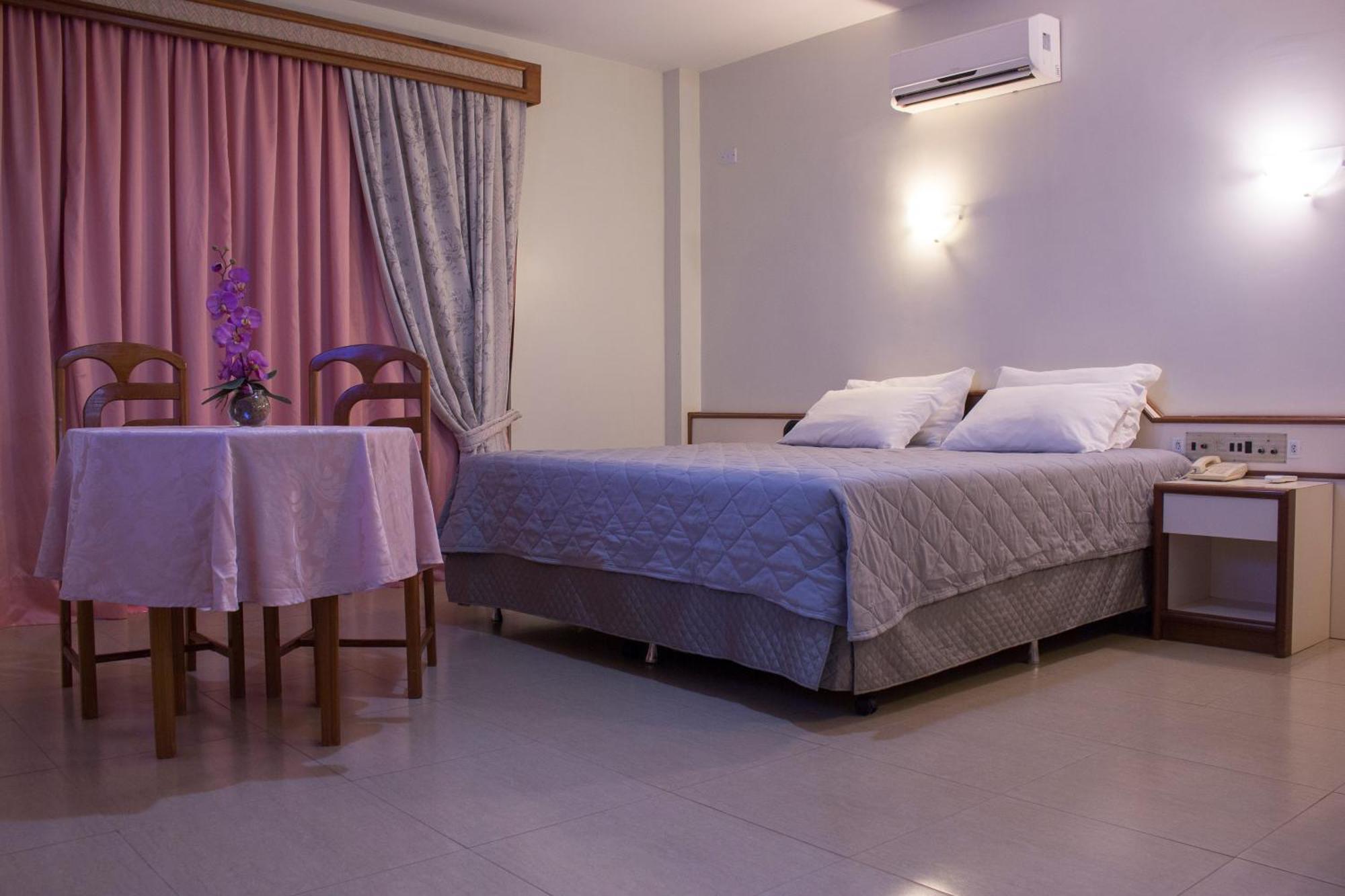 Praia Sol Hotel Santa Terezinha do Itaipu Exterior photo